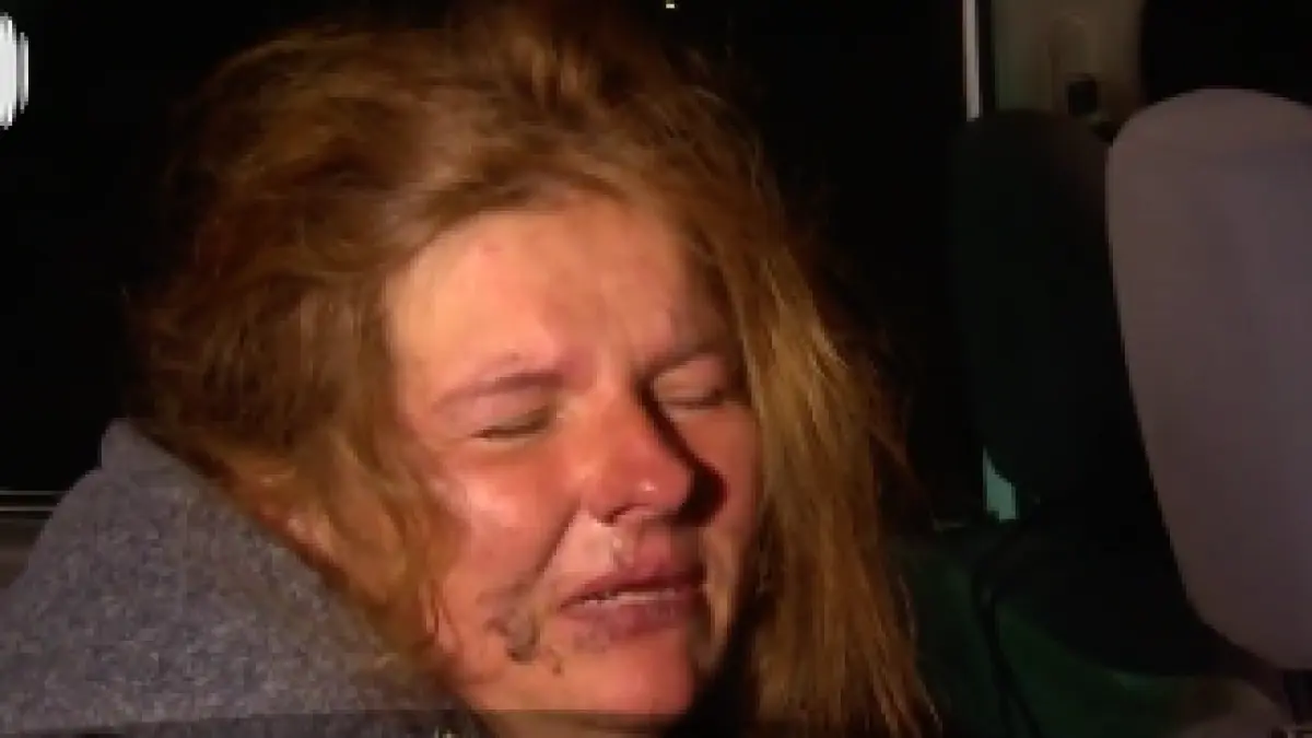 mama s a dus pana la vecini sa ia niste lapte cei doi copii au ramas cuminti in casa sa o astepte