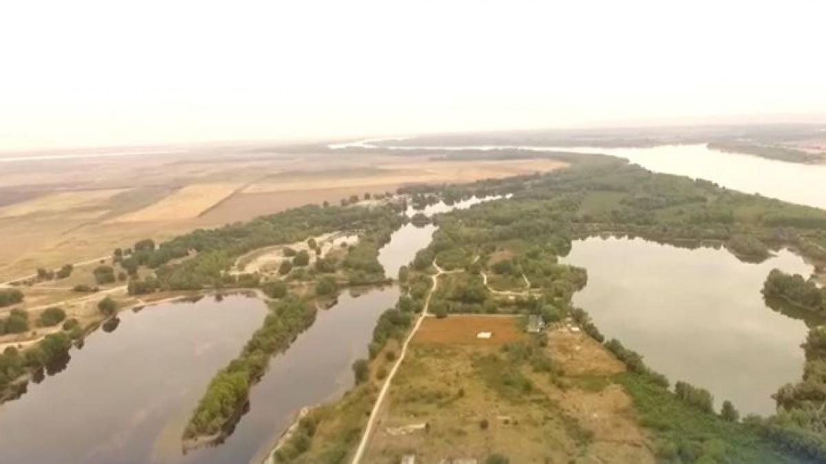 belina insula pe care nu o mai vrea nimeni ce se intampla acum in micul paradis de la dunare