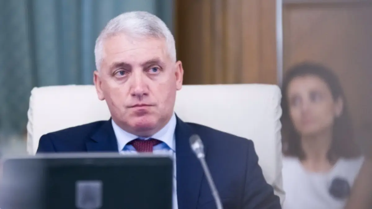 fostul ministru al apararii adrian tutuianu compromisul este solutia
