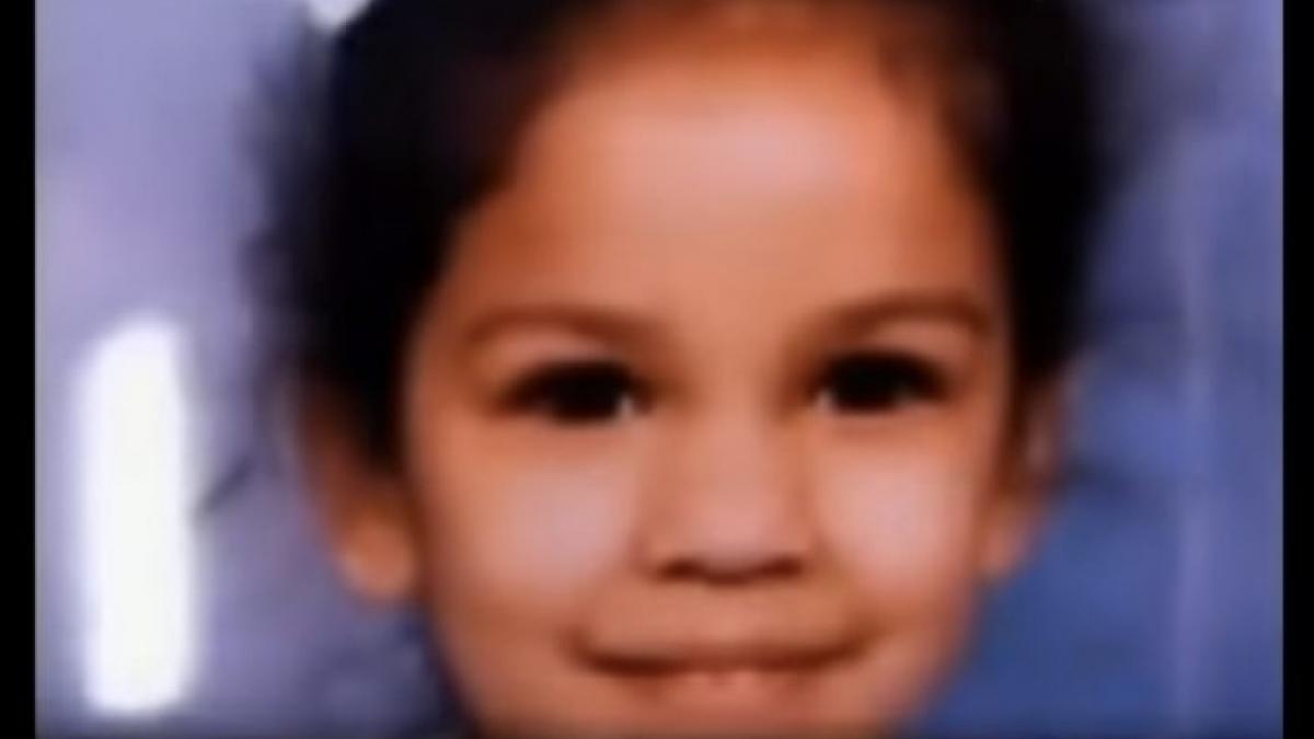 si a dat fiica spre adoptie si dupa 24 de ani s au reintalnit cand a vazut o in pragul usii a