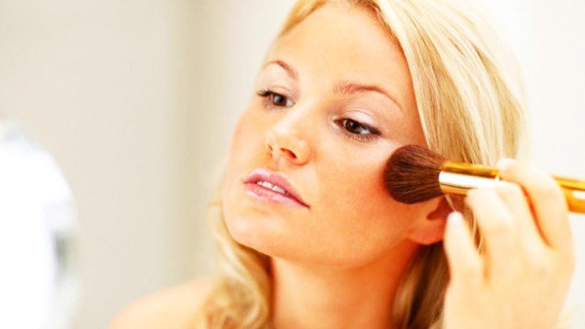 trenduri in materie de makeup pe care trebuie sa le incerci in 2017