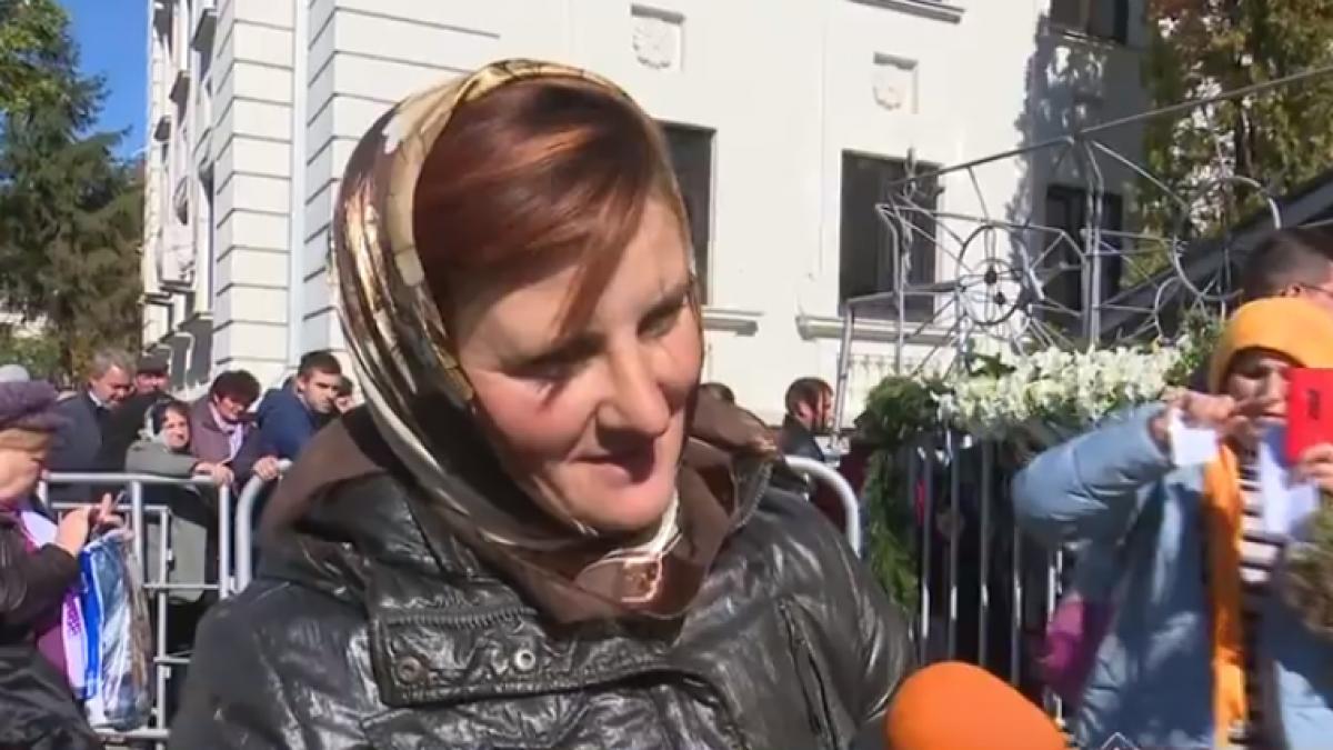 cuvioasa parascheva i s a aratat acestei femei in vis si i a dat indicatii precise ce s a intamplat