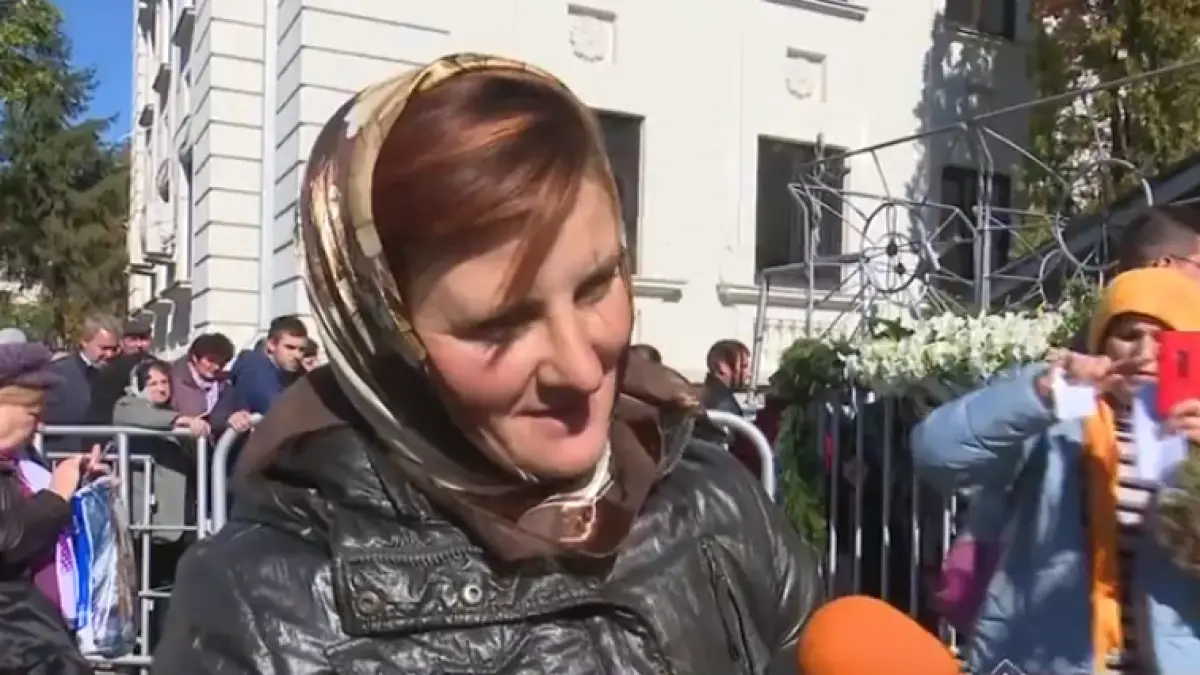 cuvioasa parascheva i s a aratat acestei femei in vis si i a dat indicatii precise ce s a intamplat