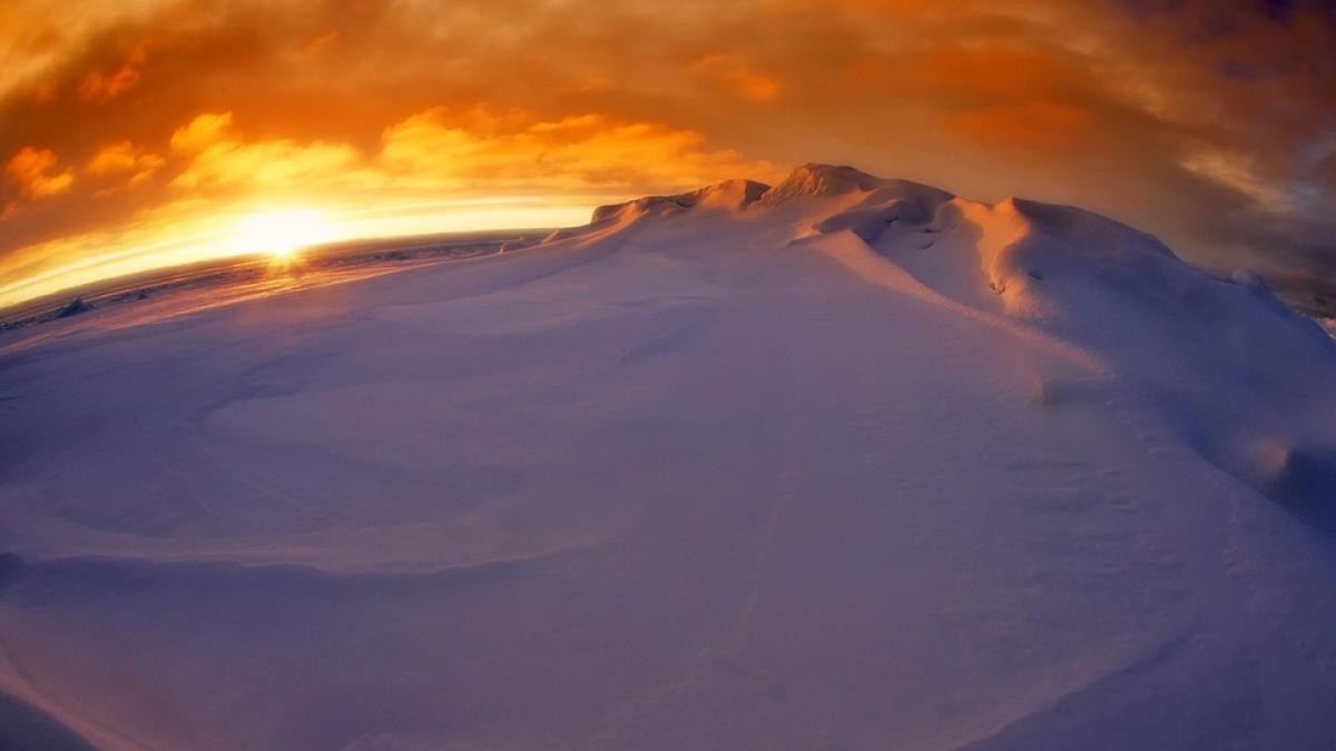 fenomen bizar in antarctica in stratul de gheata a aparut o deschizatura gigantica