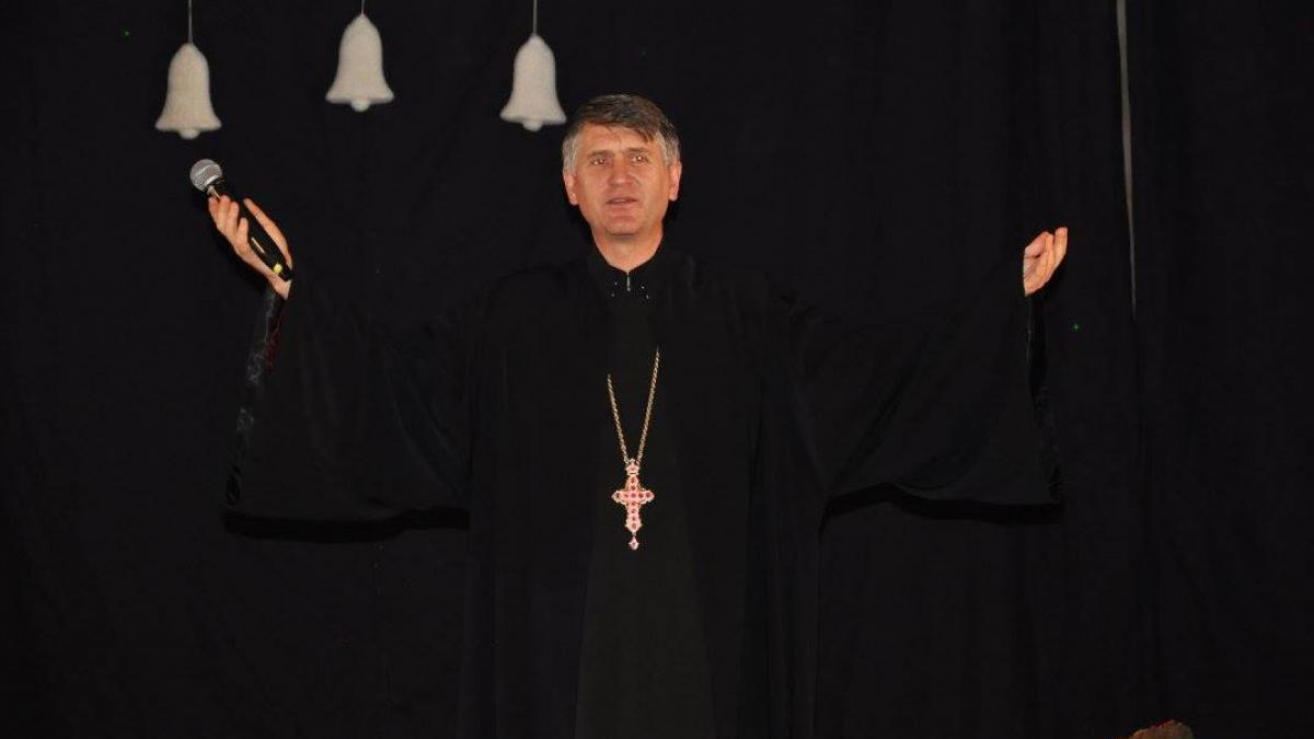 mitropolia ardealului il ameninta cu noi sanctiuni pe fostul preot pomohaci daca mai are abateri ca