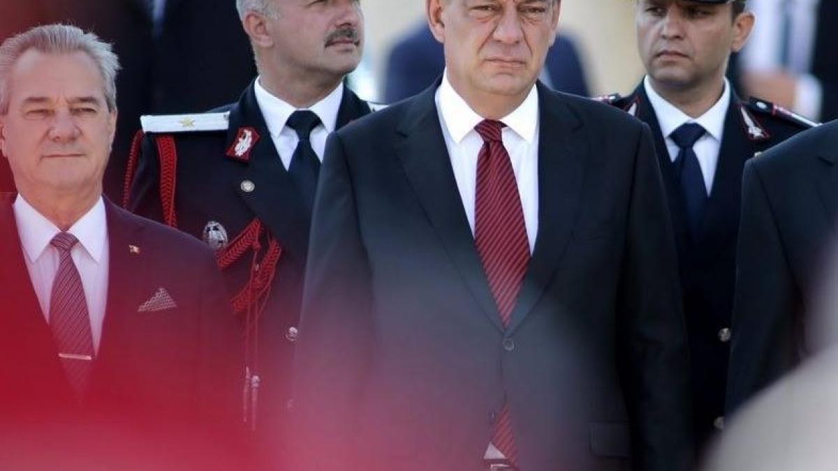intalnire cruciala tudose tariceanu inaintea sedintei in care se va transa situatia ministrului