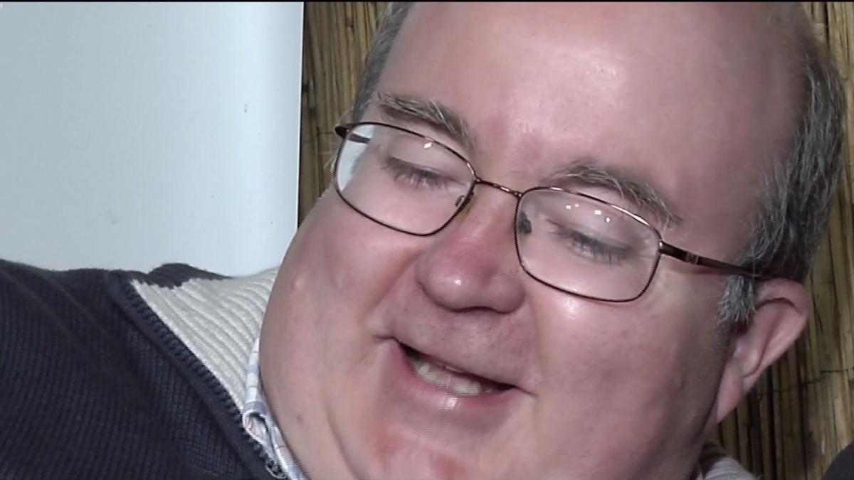 ambasadorul marii britanii a dormit afara in semn de sprijin pentru persoanele fara adapost din