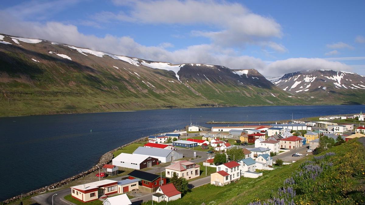 tara unde energia e gratis iar oamenii isi incuie rar casele si masinile