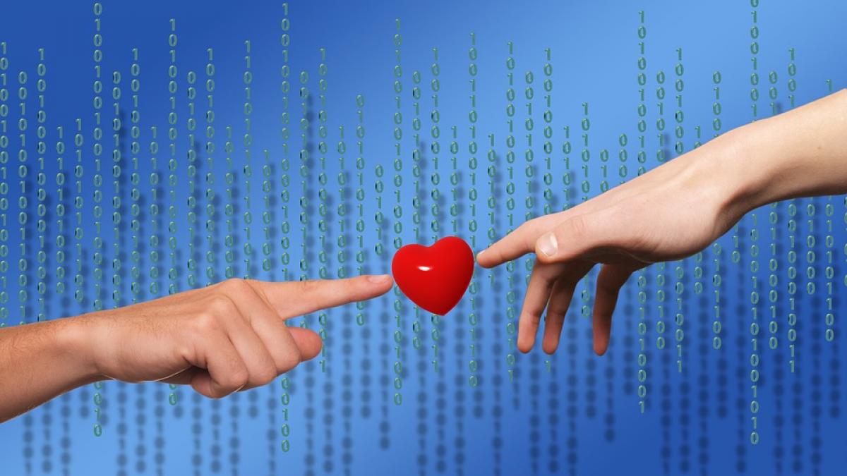 s au cunoscut pe facebook si cand a aflat ca ea este de fapt amanta l a parasit imediat ce a facut