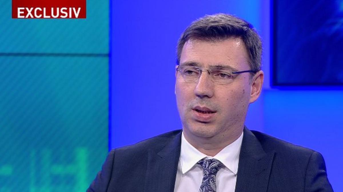 ce se intampla cu salariile si pensiile ministrul de finante da asigurari sunt bani