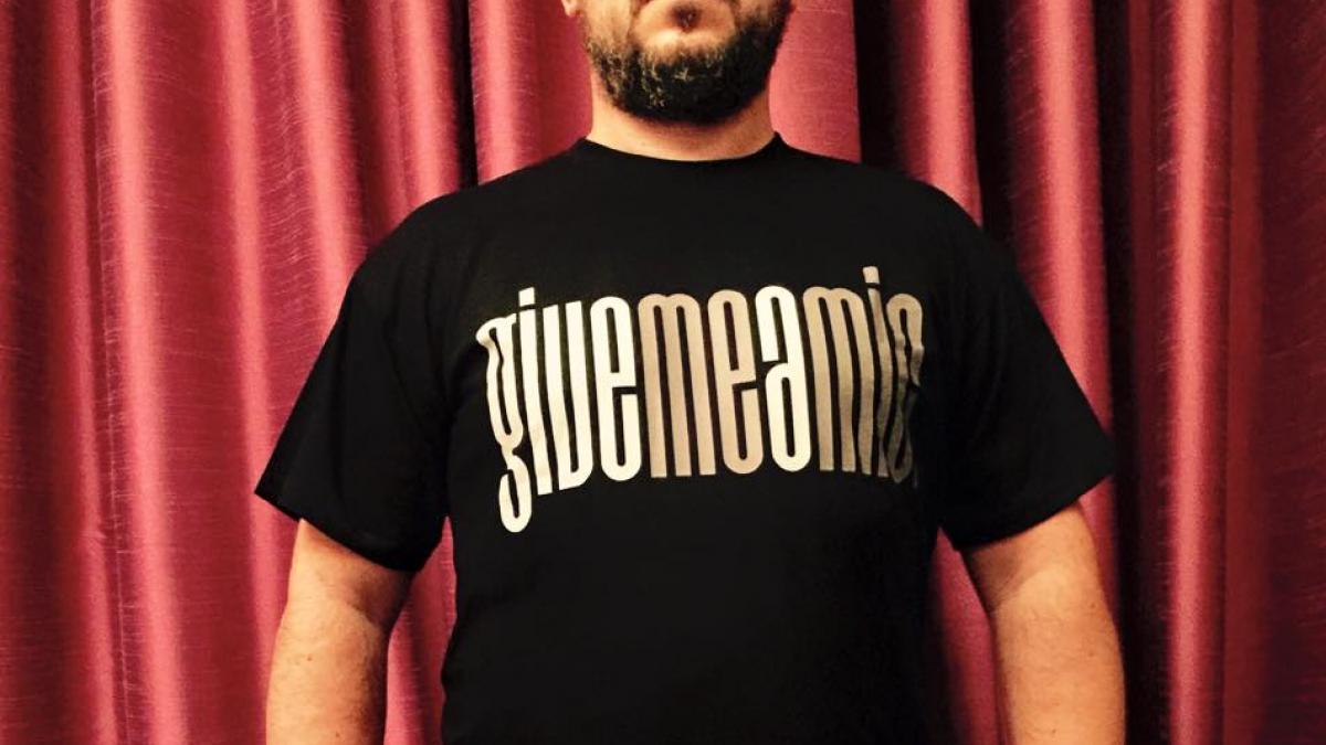 rimaru din trupa r a c l a acuzat de hartuire sexuala de mai multe femei