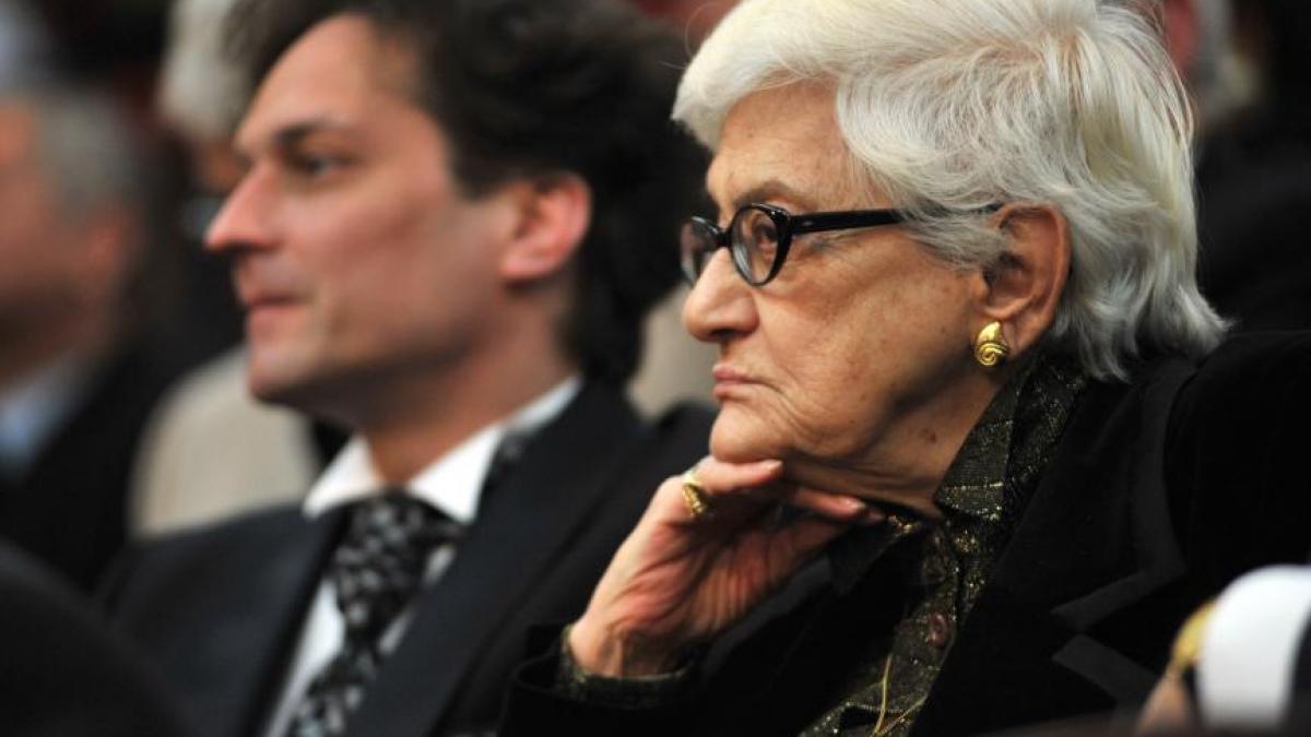 sala mare a teatrului metropolis se va numi olga tudorache omagiu adus marii doamne a scenei