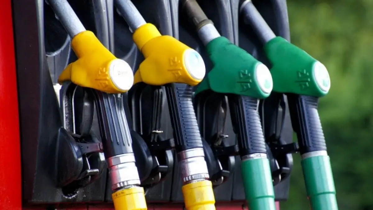 guvernul vrea sa monitorizeze preturile carburantilor ce avantaje vor avea soferii