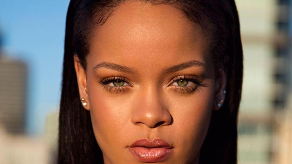 rihanna si a cumparat o casa de 22 de milioane dolari cum arata noua achizitie a artistei