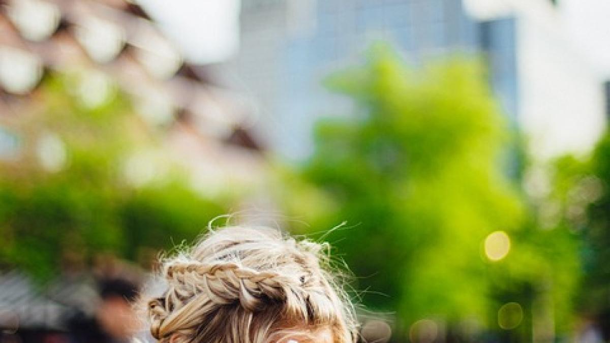 metoo o scriitoare celebra il acuza de agresiune sexuala pe un fost ministru