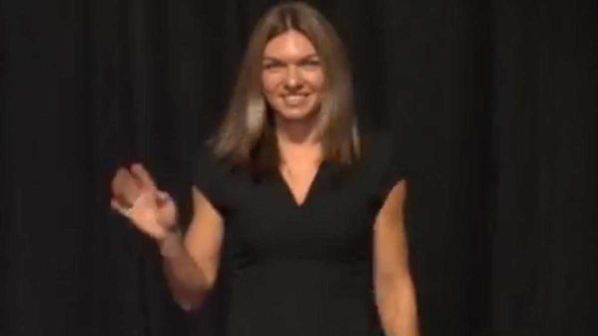 simona halep declaratie inedita la singapore ce a spus romanca in momentul in care a ajuns pe scena