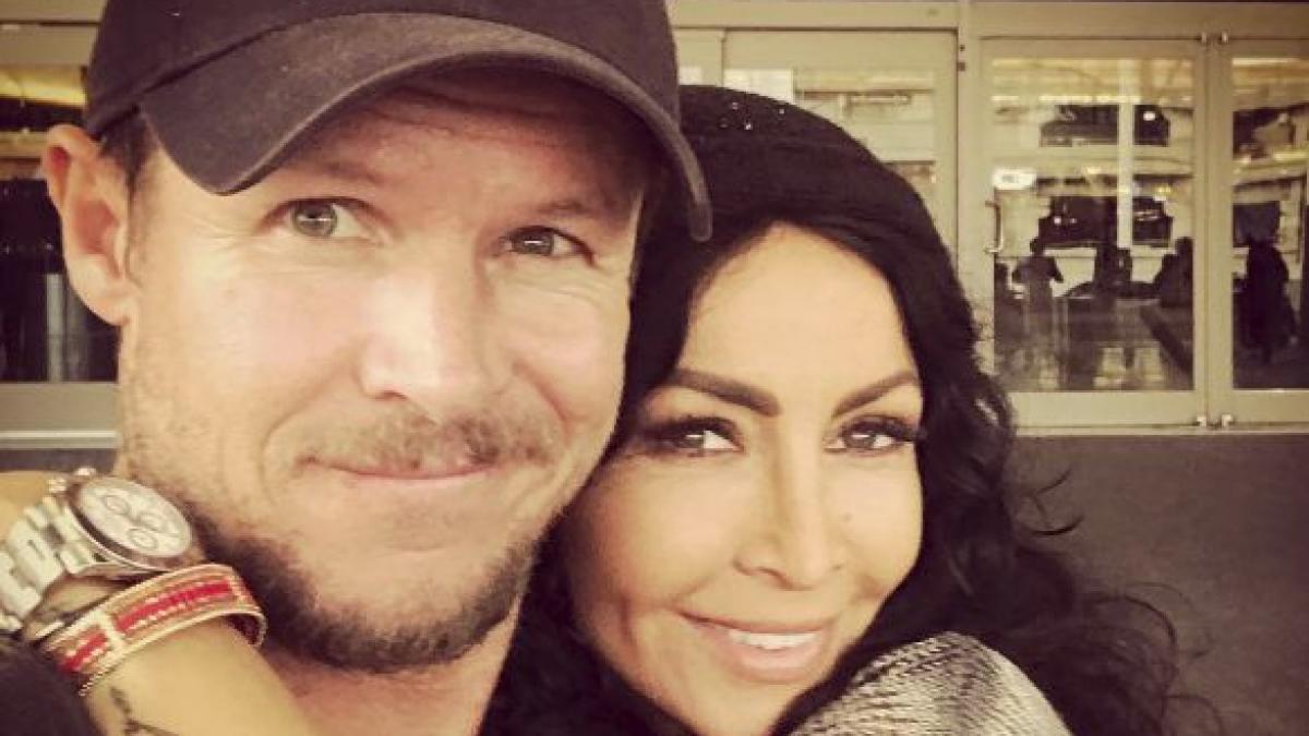 mihaela radulescu si felix baumgartner au facut anuntul a curs cu mesaje de felicitari