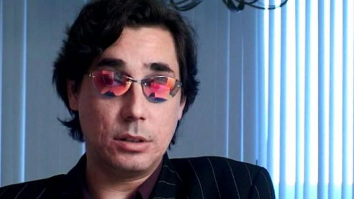 doliu in lumea muzicii un cunoscut artist a murit la varsta de 49 de ani