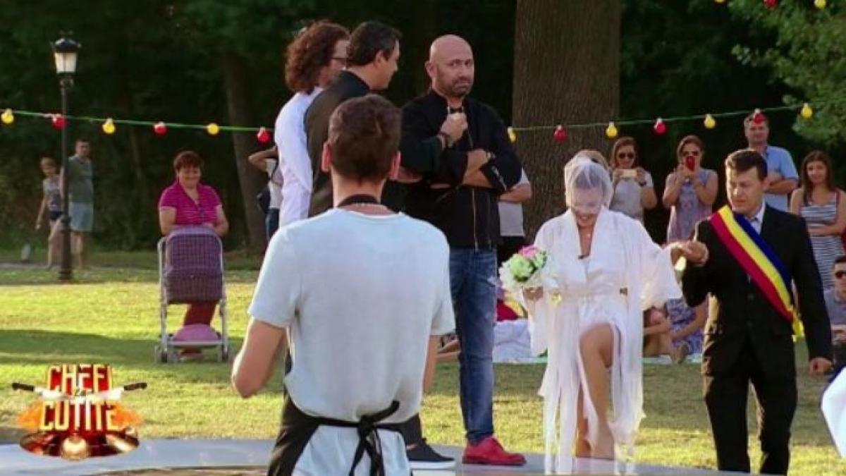 imagini de la nunta ginei pistol cu chef catalin scarlatescu el a spus da ea a aruncat buchetul