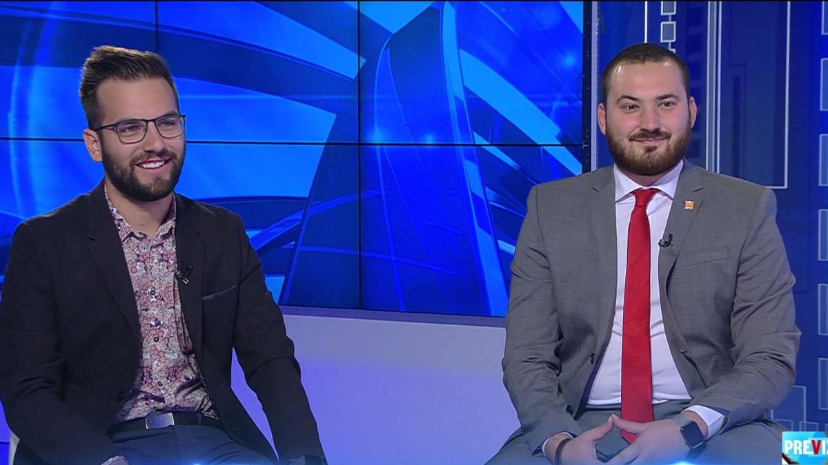 eroii zilei tinerii care construiesc casele viitorului