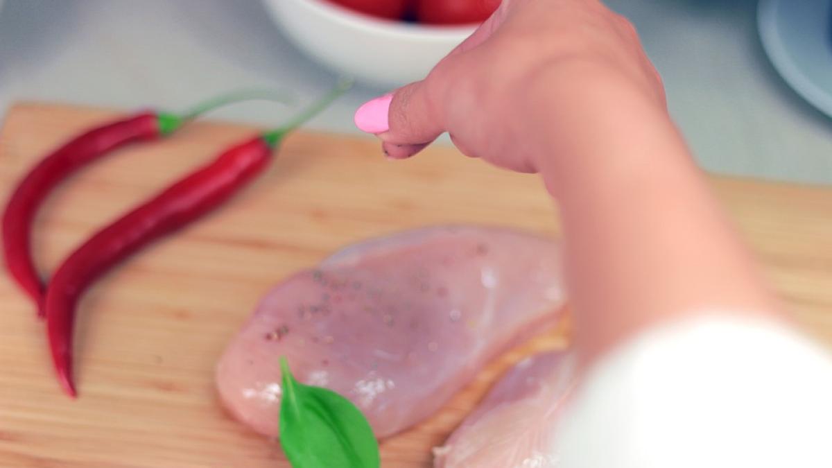 testul simplu prin care afli daca puiul din comert este proaspat