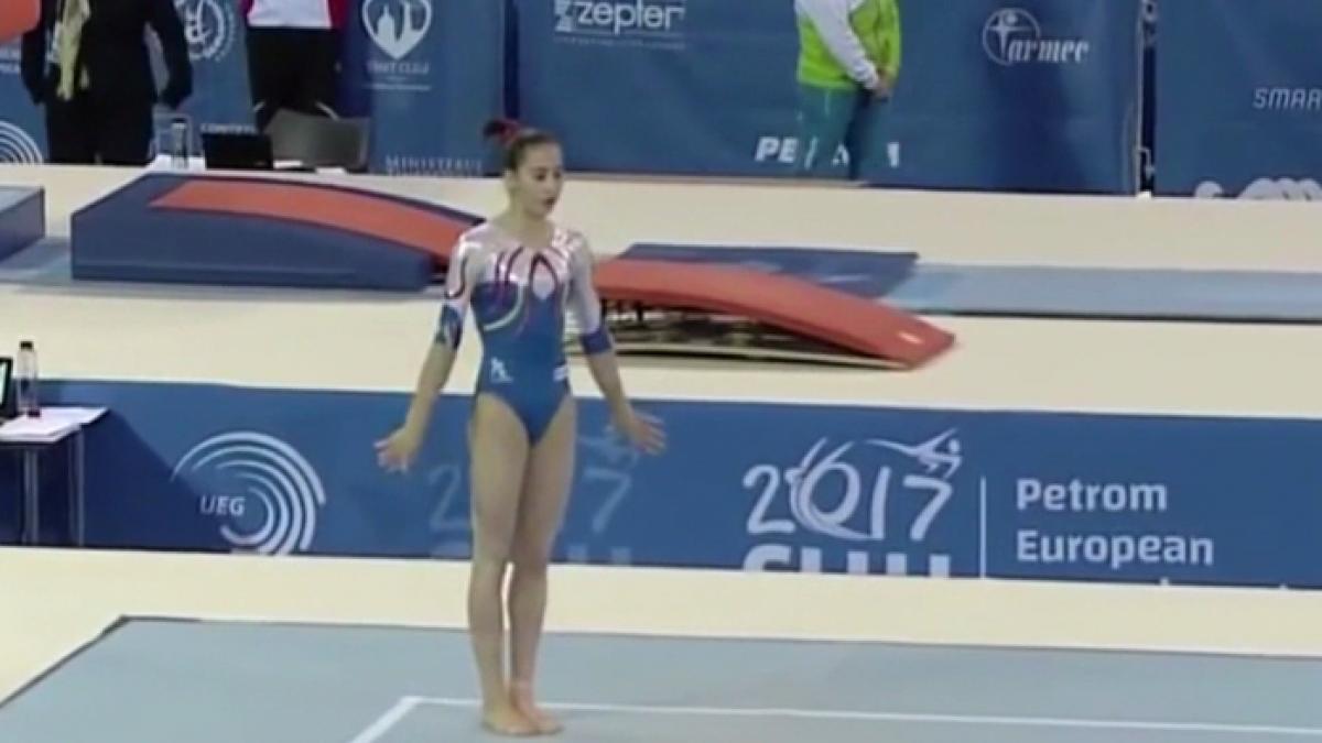 o gimnasta de perspectiva a renuntat la romania sportiva va concura pentru ungaria