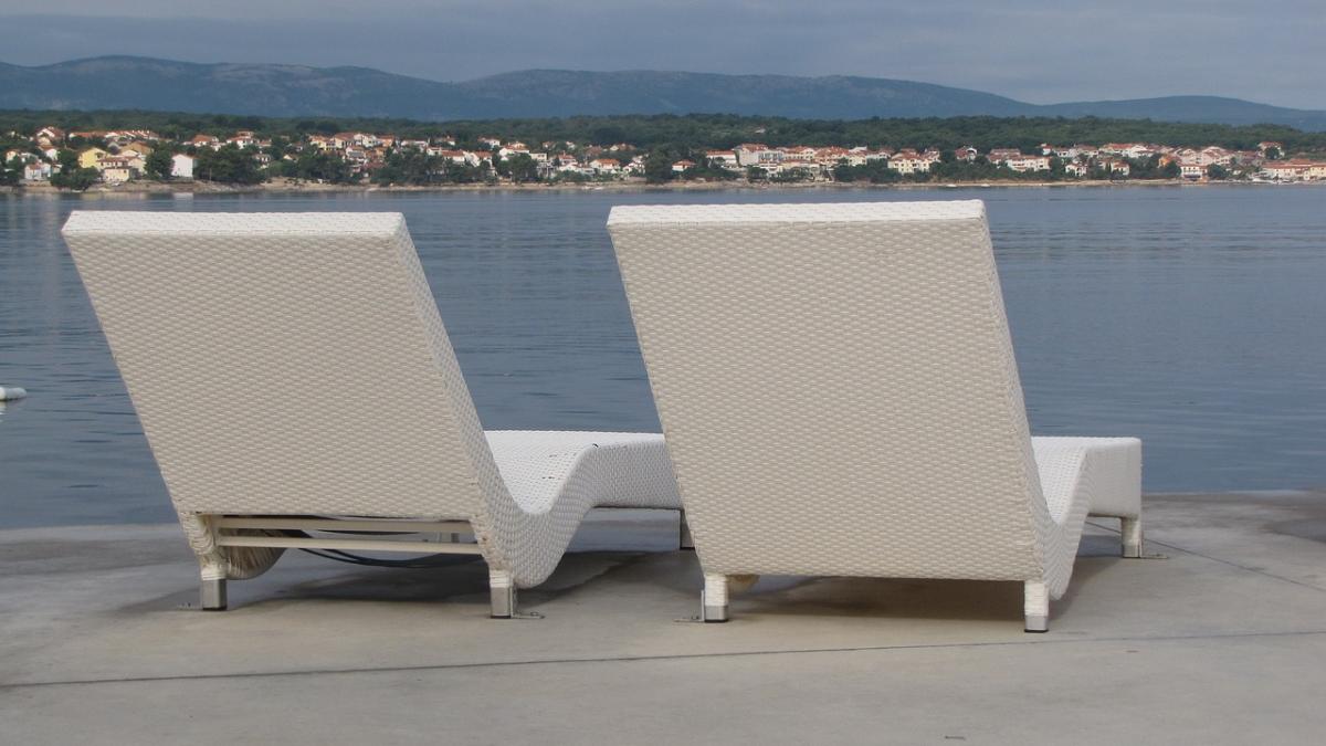 cati bani trebuie sa economisesti pentru a te putea pensiona la 40 de ani