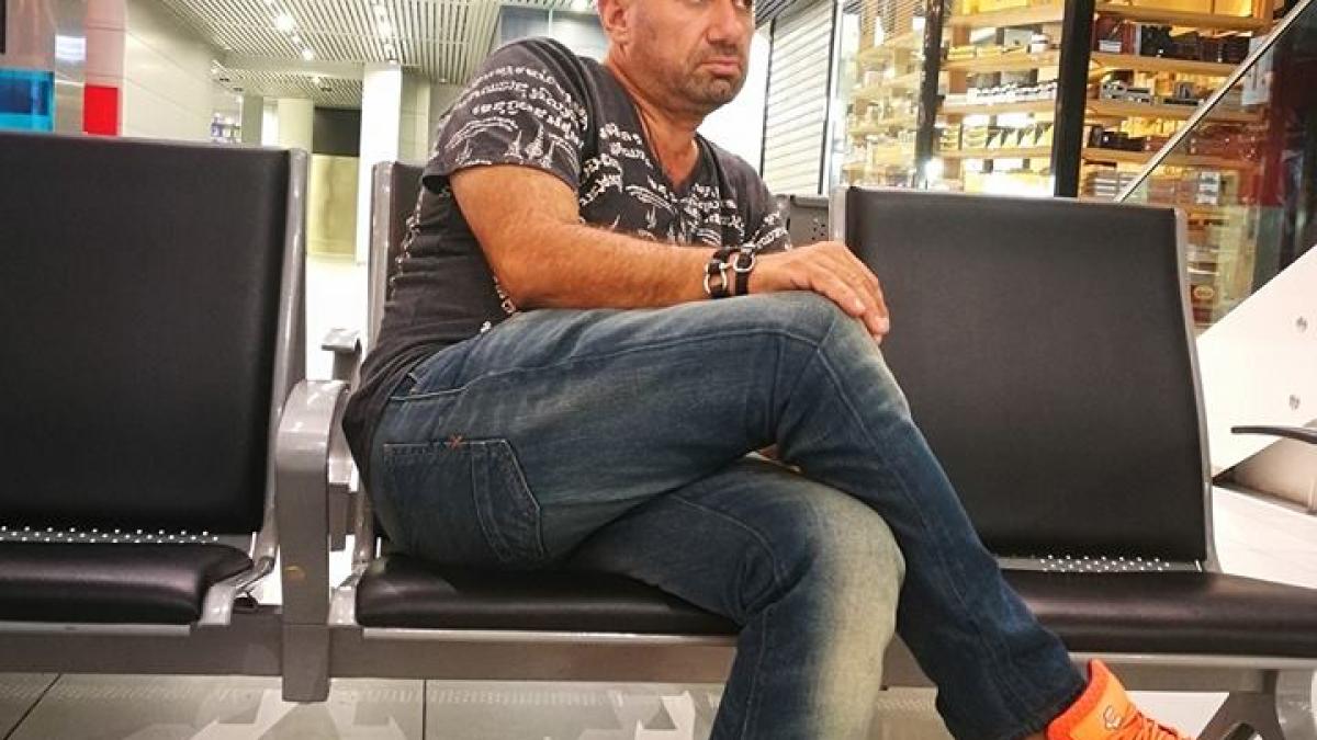 chef catalin scarlatescu a fost filmat in bucatarie cand au vazut ce gateste fanii au intrat in