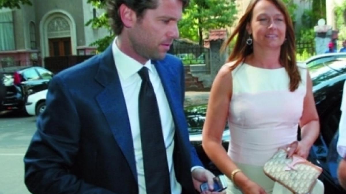 un mare fotbalist roman divorteaza s a despartit de femeia pe care a iubit o timp de 20 de ani