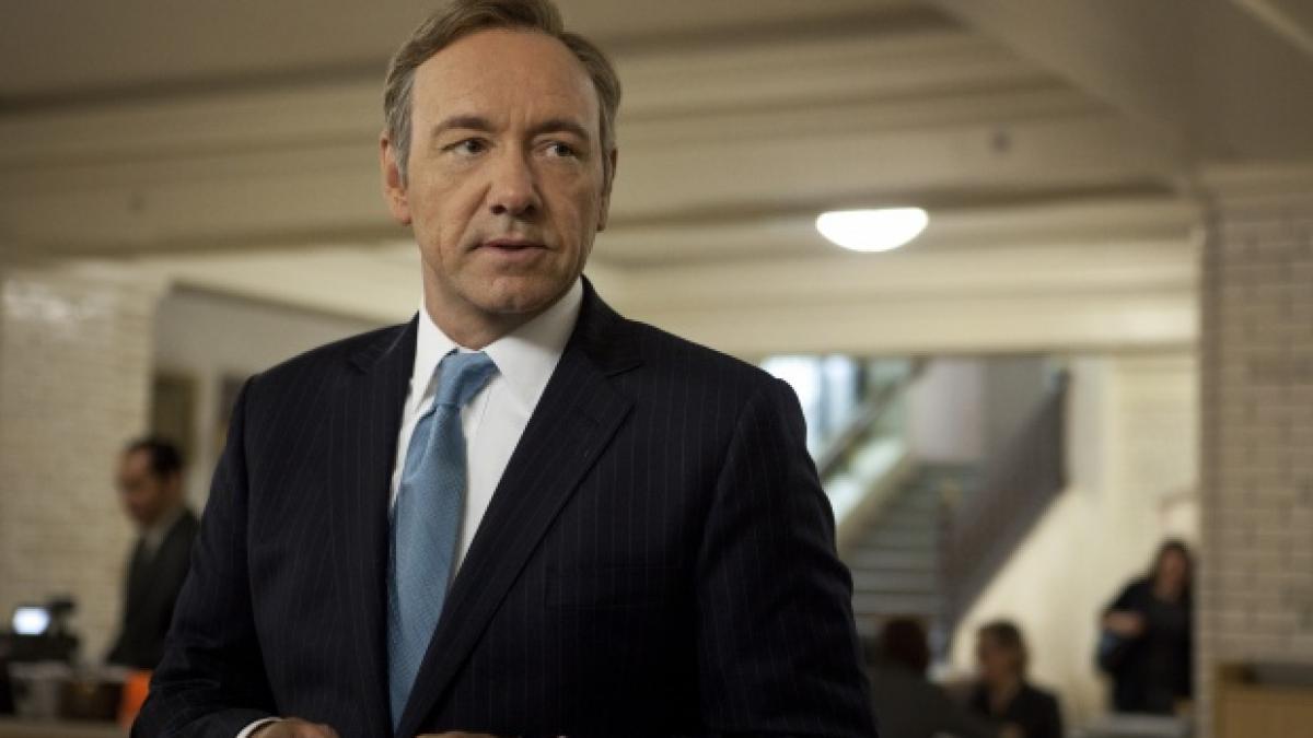 dezvaluiri tulburatoare despre copilaria lui kevin spacey fratele actorului sustine ca tatal lor a
