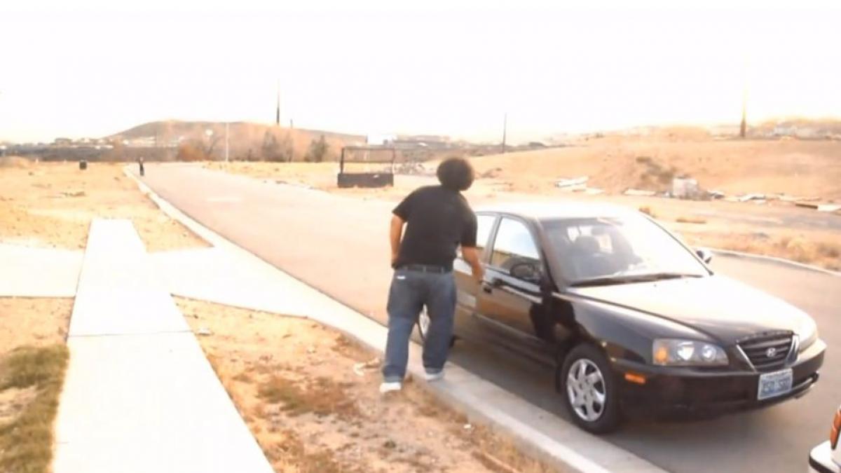 cum sa intri in masina inchisa daca ti ai uitat cheile inauntru