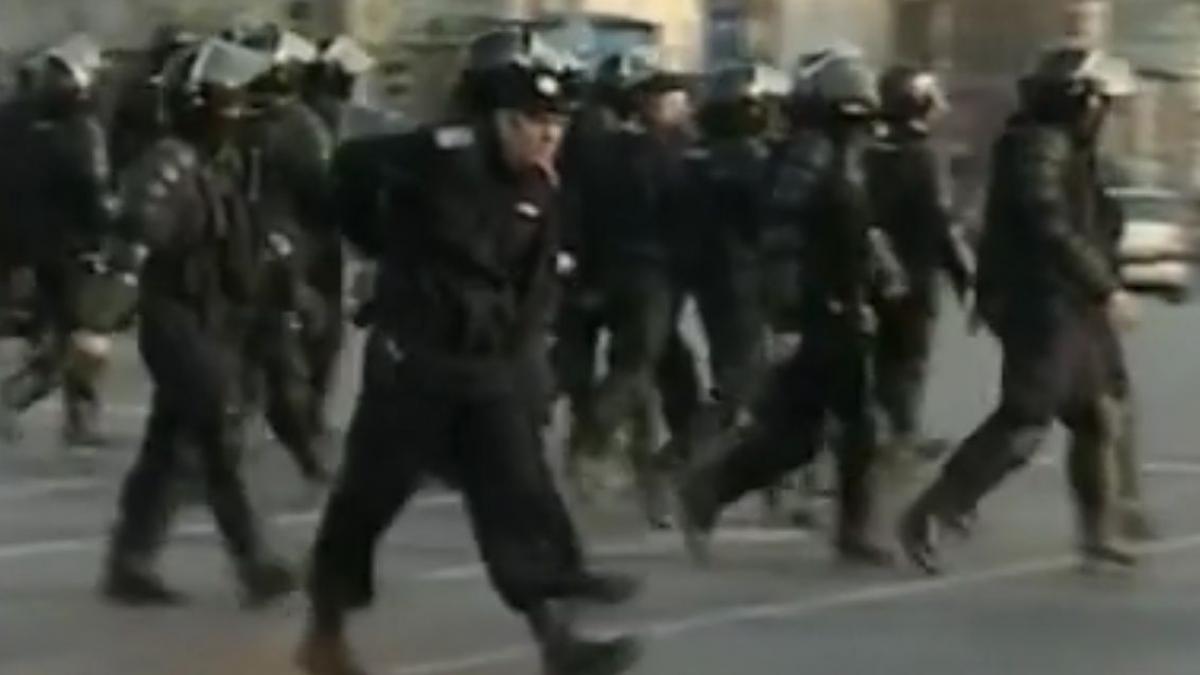 bataie intre suporterii dinamovisti si stelisti la un meci de rugby 19 persoane saltate si duse la