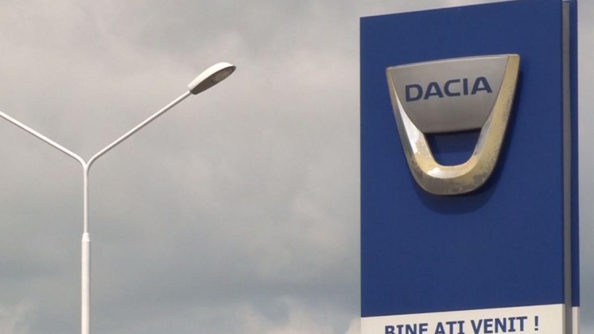 scandal la uzina dacia din mioveni dupa ce primarul a transmis angajatilor sa nu mai protesteze