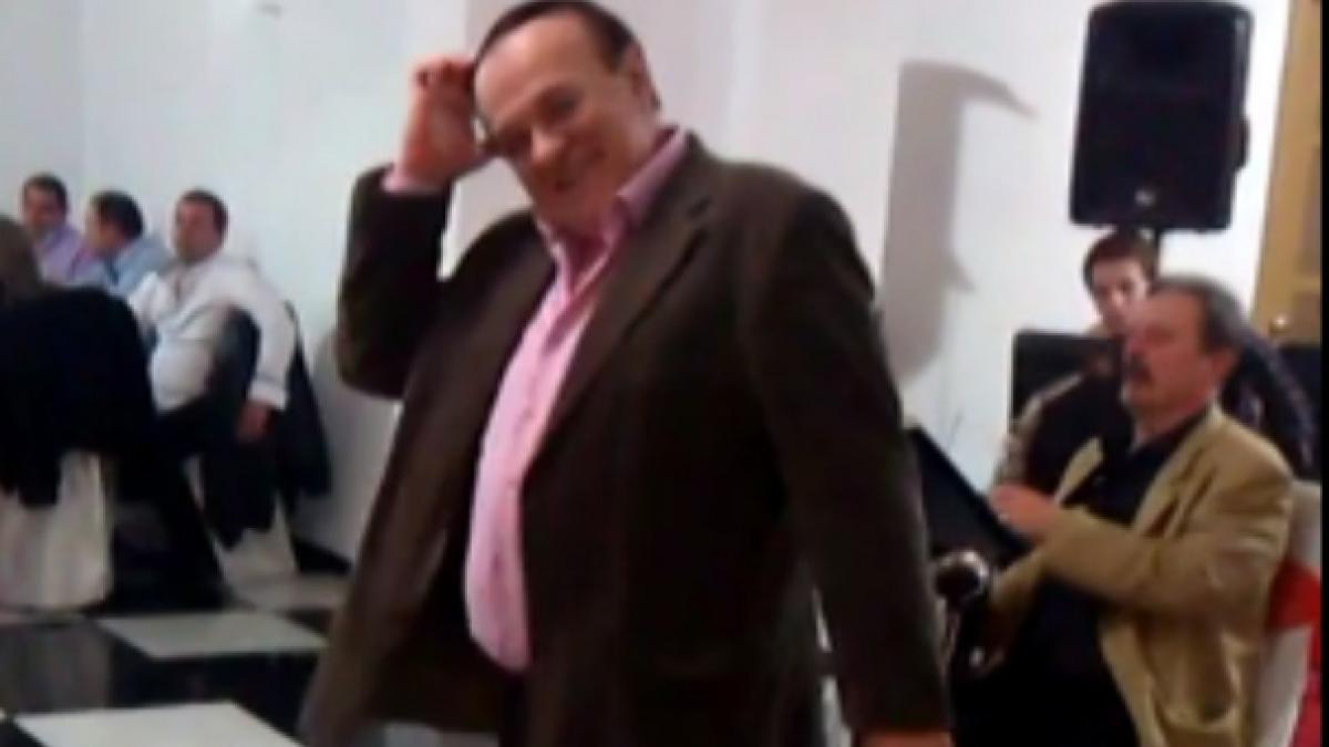 un cantaret de la noi a murit in urma unui infarct avea 63 de ani