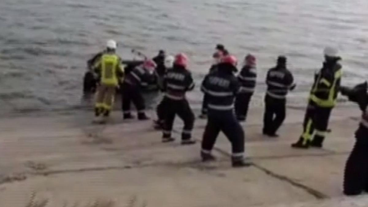 masina gasita in lacul morii din capitala