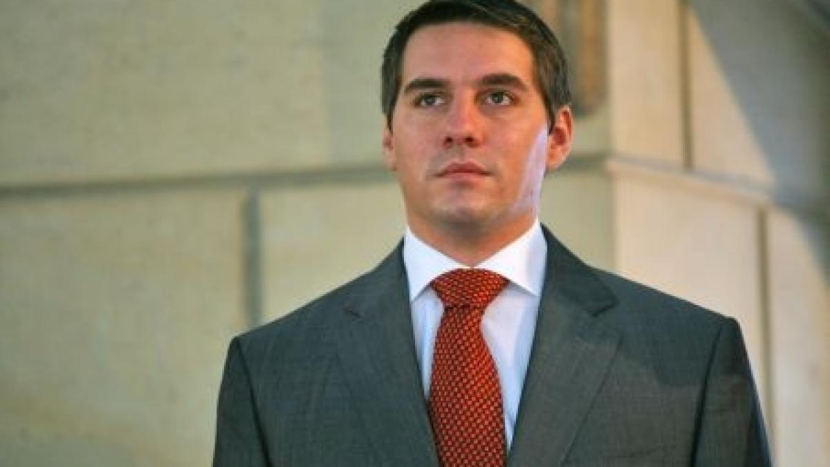 care e adevaratul motiv pentru care principele nicolae a fost dat afara din casa regala