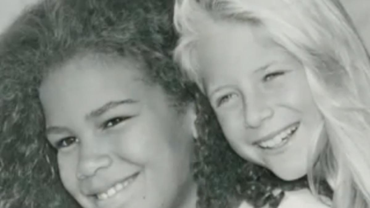 chirurgul si sotia au adoptat doua fete dar el a inceput sa le opereze de cand aveau 10 ani e