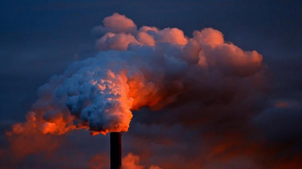 medicii in alerta sa respiri aerul din new delhi este ca si cum ai fuma 50 de tigari pe zi