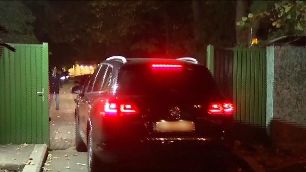 daca e bal bal sa fie cum au petrecut alesii inainte de revolutia fiscala