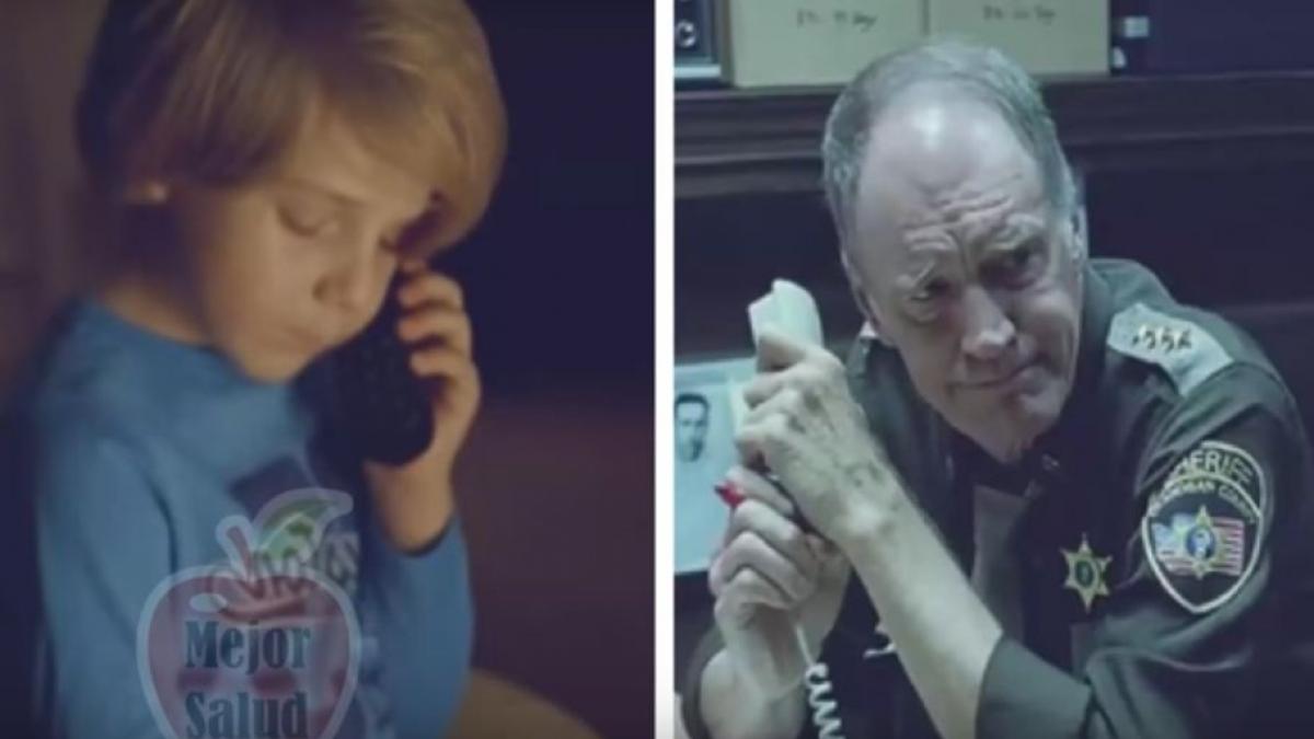 era miezul noptii cand telefonul a sunat la sectia de politie ofiterul de serviciu a ridicat