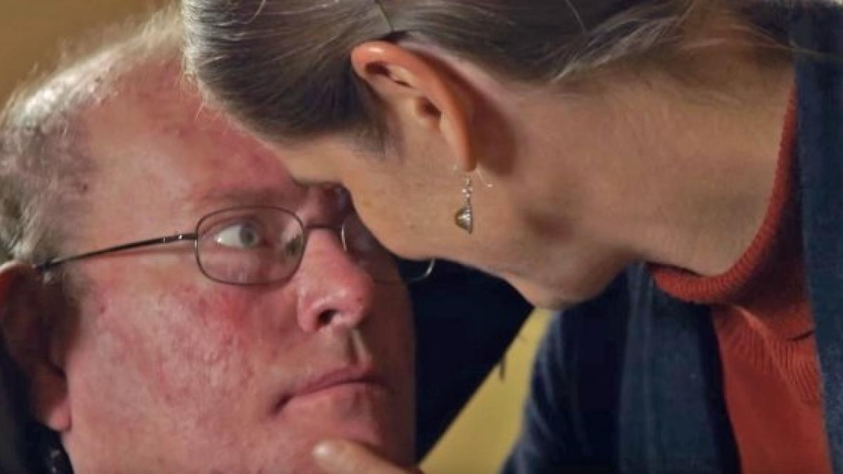 sotul sau suferea de o boala grava si timp de 15 ani nu a mai putut scoate nici macar un sunet intr