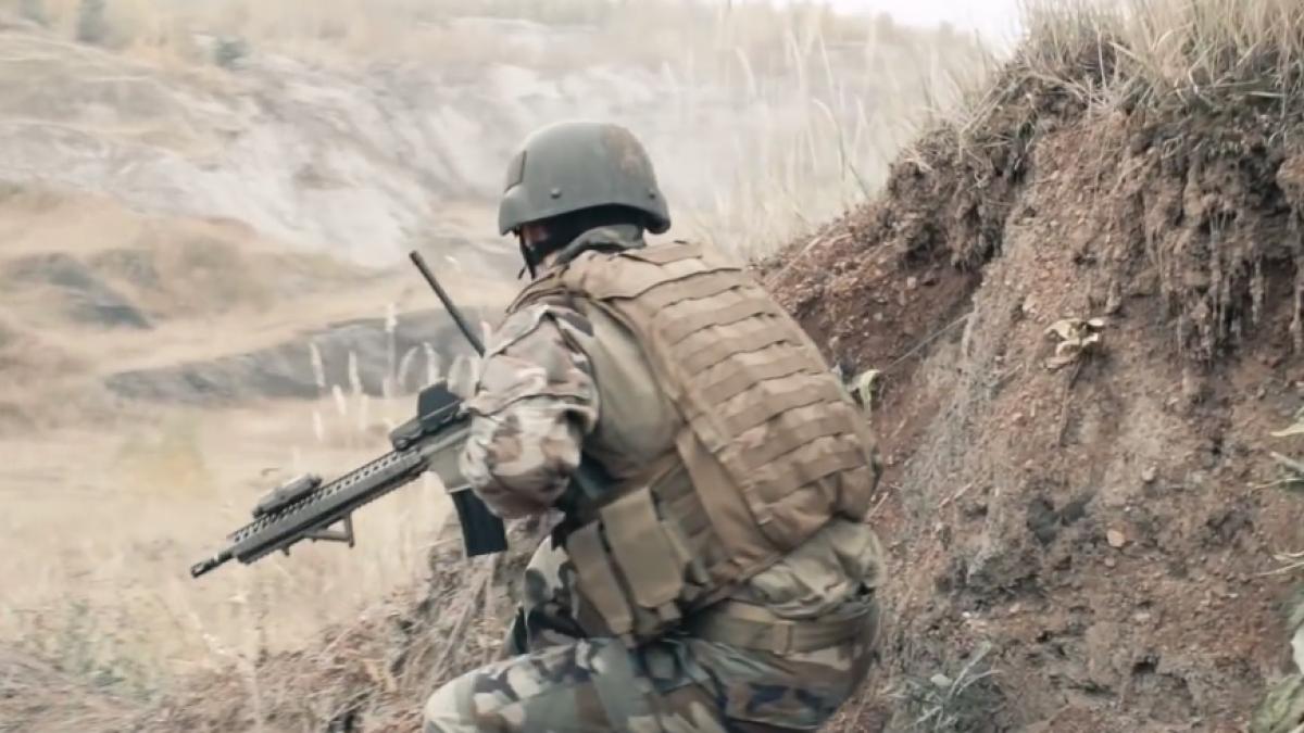 senzationala poveste a romanului gata sa cucereasca nasa si pentagonul