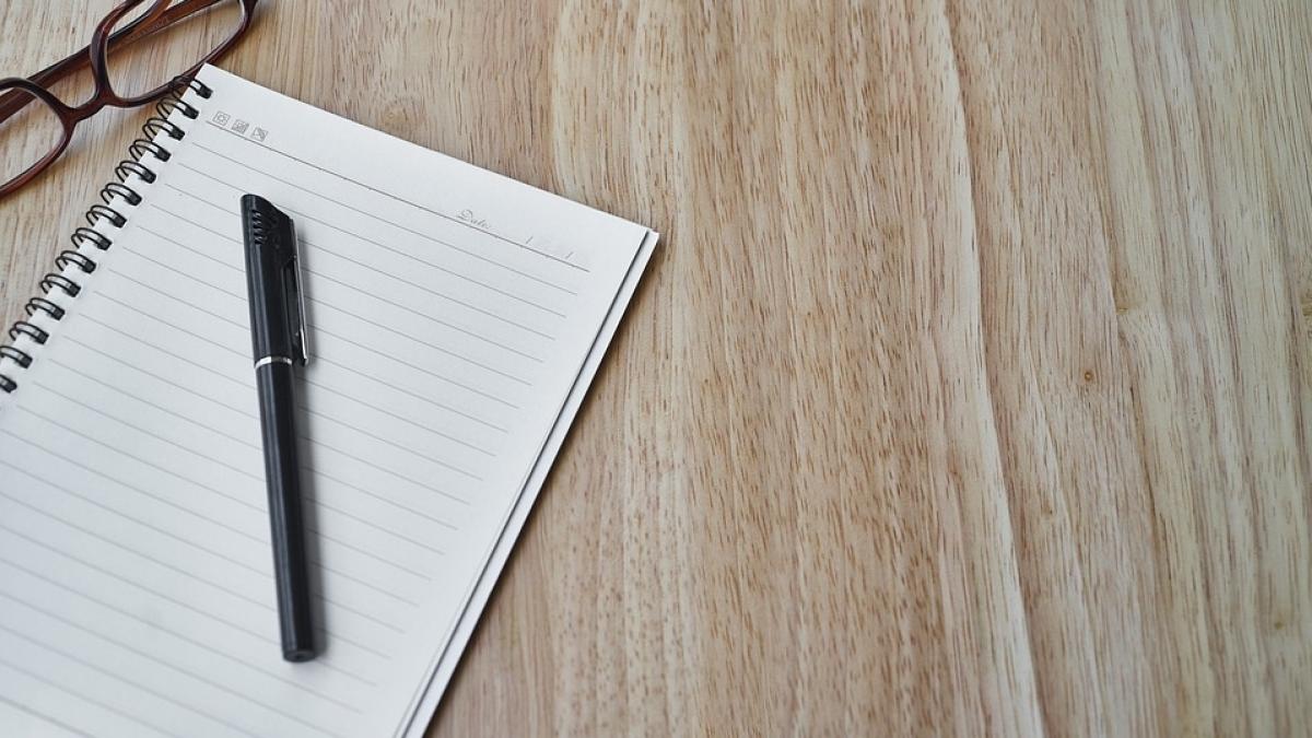 comportamentul unei profesoare taxat dur de parintii elevilor ce i a obligat sa faca pe copii foto