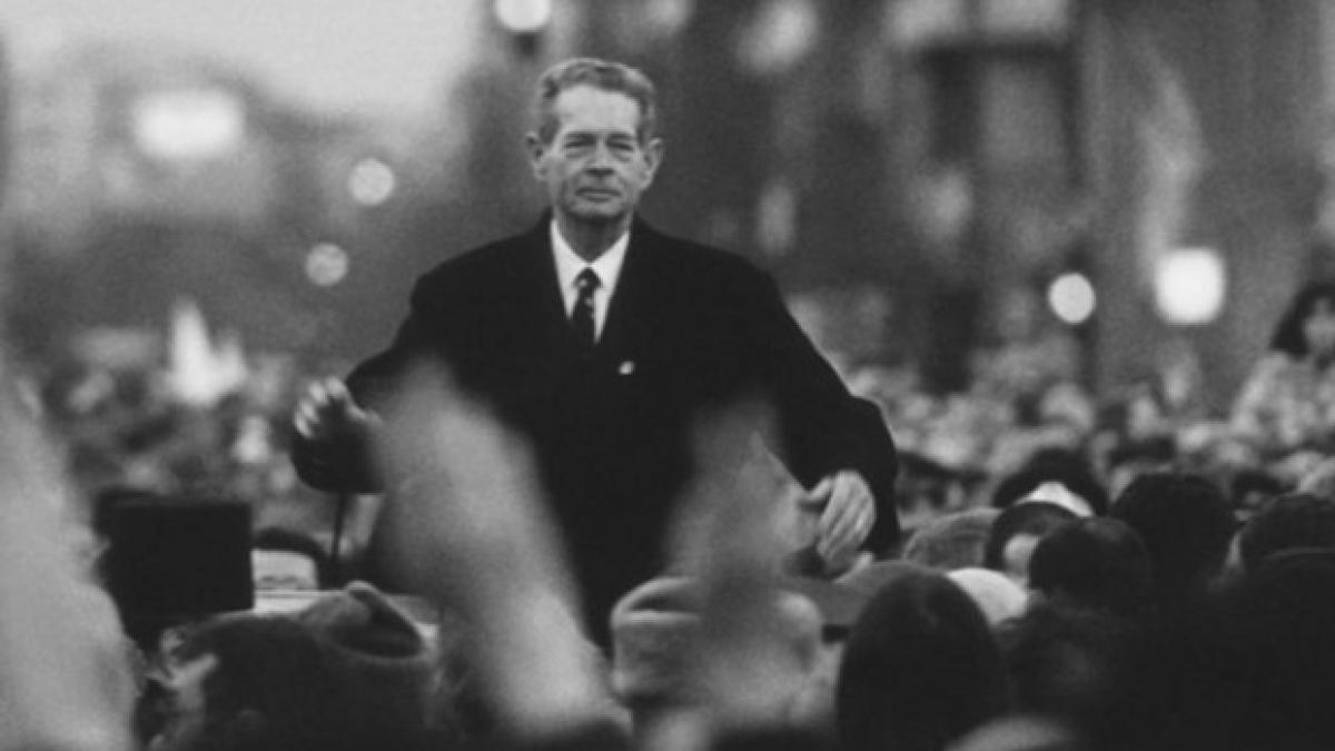 procedura de urgenta pentru reglementarea statutului juridic al casei regale a fost adoptata