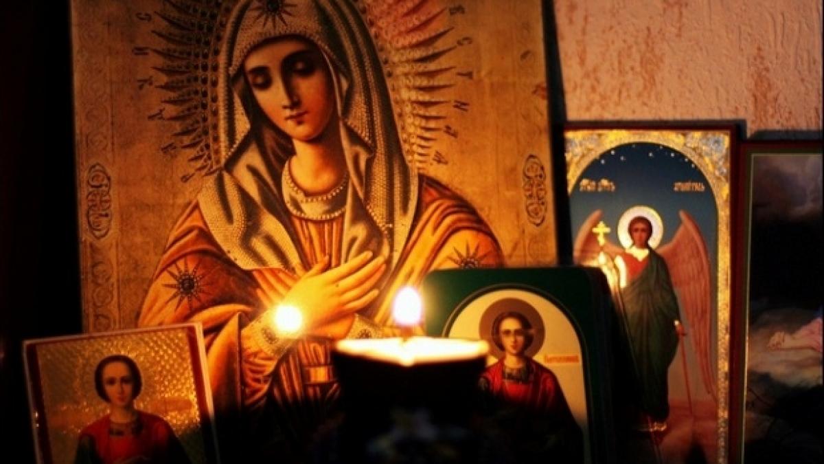 tara care obliga crestinii saraci sa inlocuiasca icoanele cu portretul presedintelui