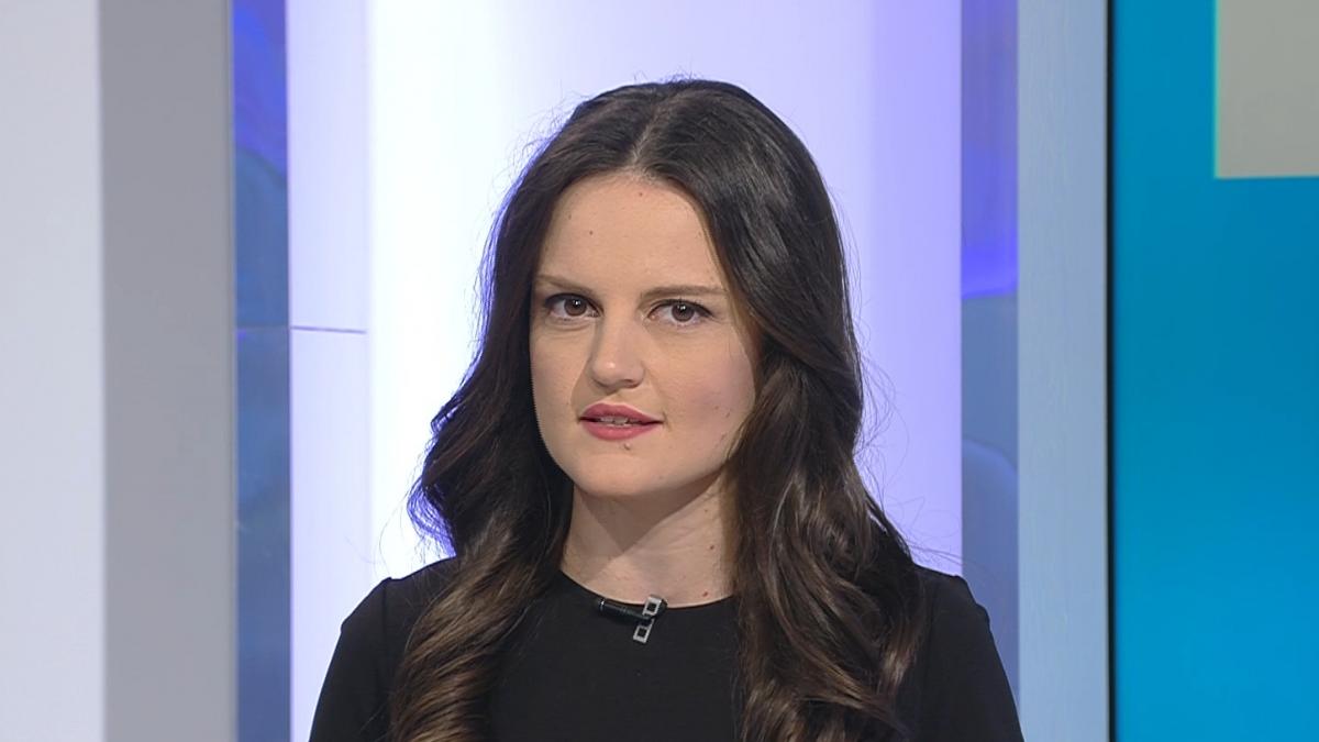 pe cuvant cu ana iorga cand folosim corect verbul a aplica