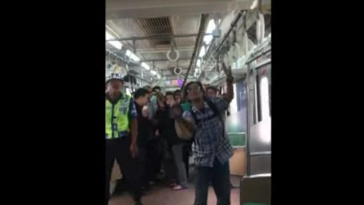 momente socante intr un metrou calatorii au auzit zgomote ciudate iar cand s au uitat in sus au