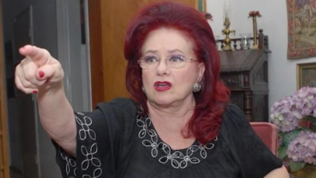 teatrul care poarta numele stelei popescu spectacolul pe care l a jucat artista la inaugurare