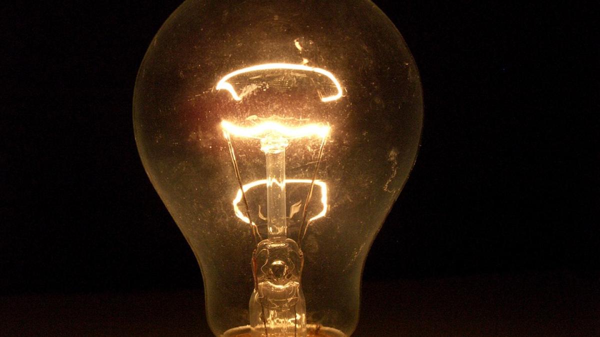 vesti proaste pentru romani pretul energiei electrice a crescut cu 38 in doar o saptamana