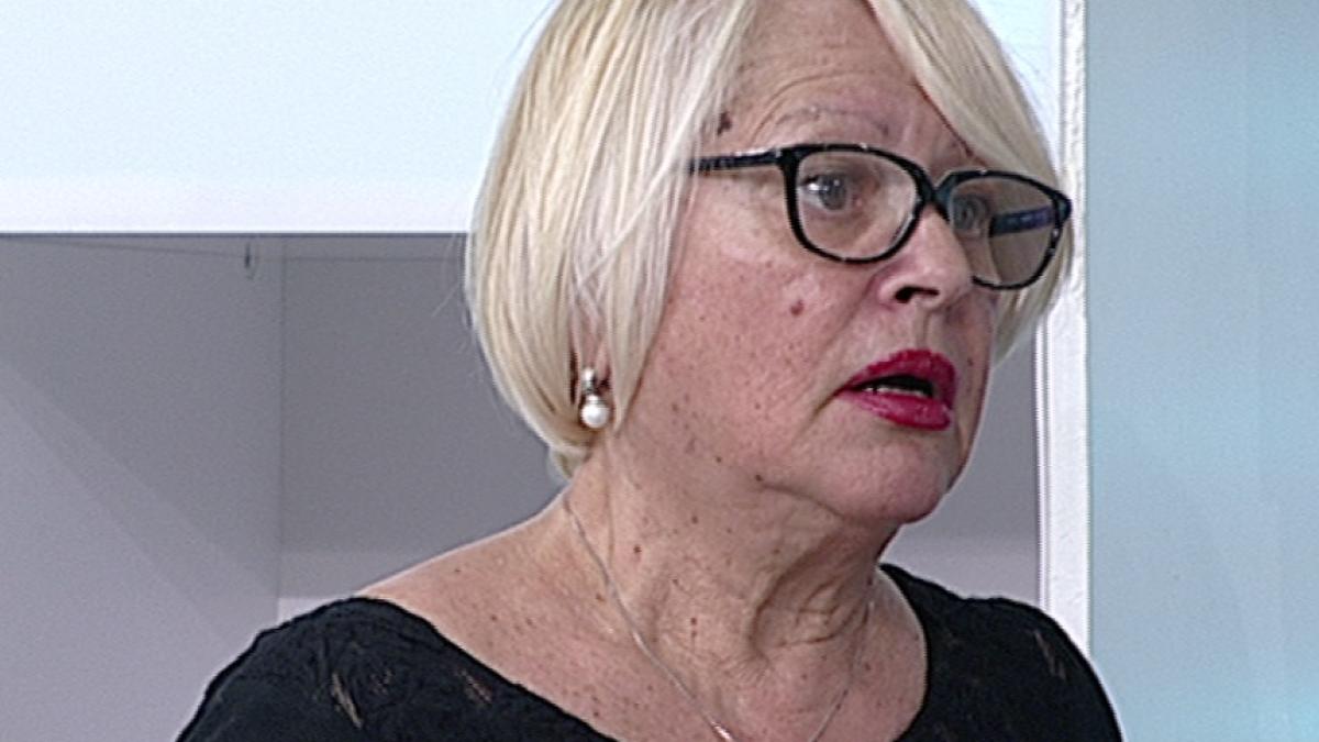 mirabela dauer vrea sa isi faca operatii estetice din cap pana in picioare si nu poate am facut una